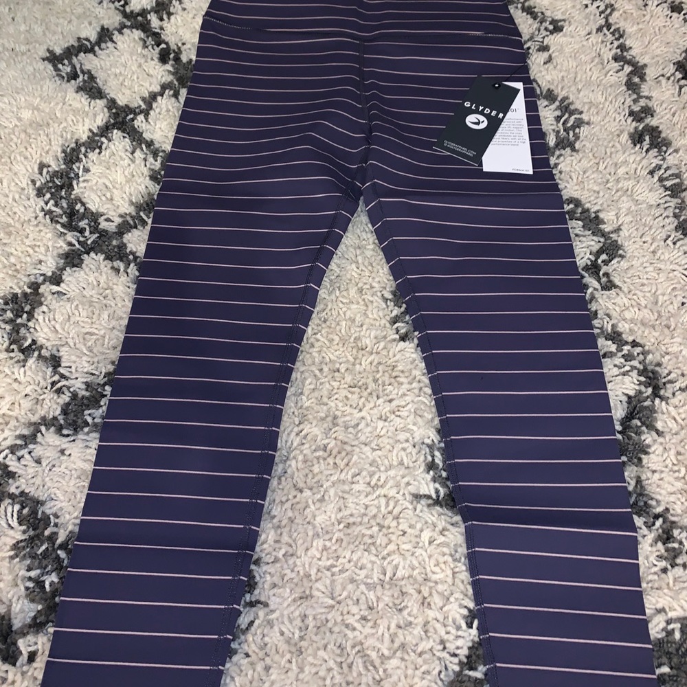 VITAL 7/8: NIGHT BLUE / ADOBE ROSE PINSTRIPE